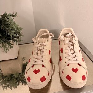 Coach lowline low top Sneakers  With Valentine Heart Prints